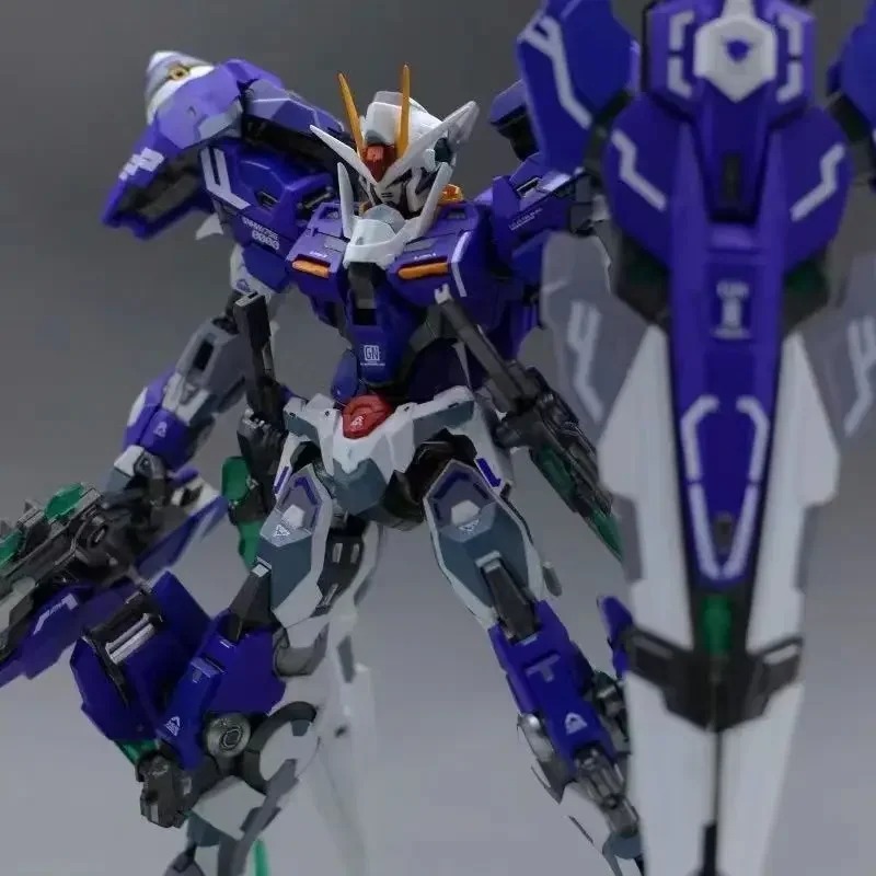 Bandai Gundam Creative Cartoon - Bandai Gundam Hg recension och pris